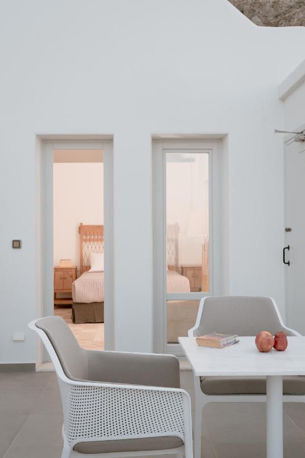 Mon Signor (Adults Only) Hotel Kamári Kültér fotó
